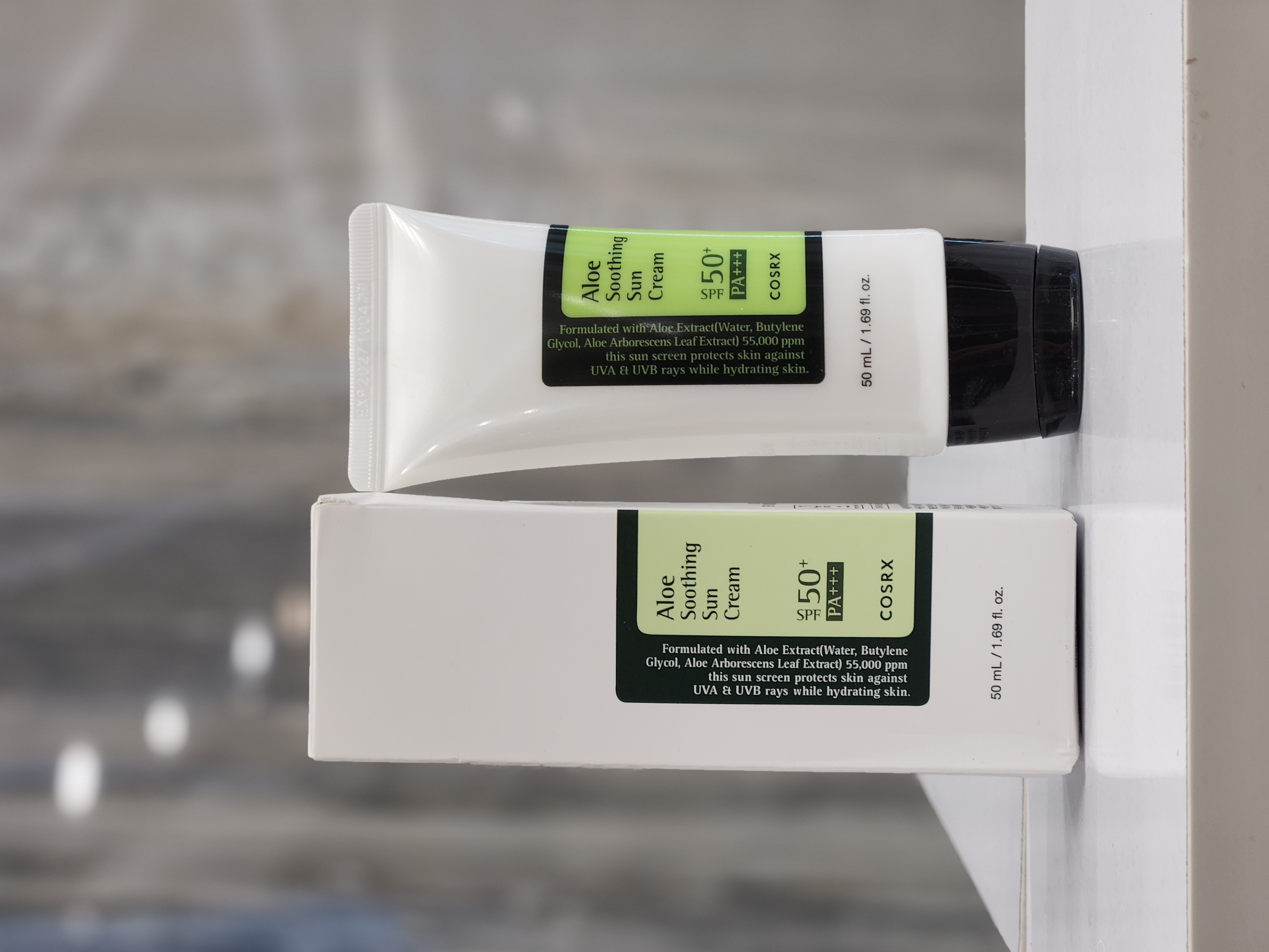 ضد آفتاب آلوئه ورا SPF 50 کوزارکس